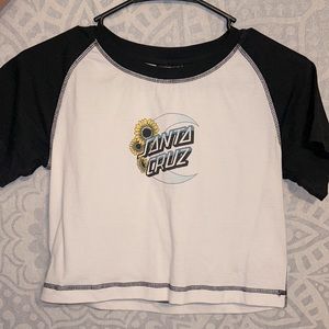 Santa Cruz tee